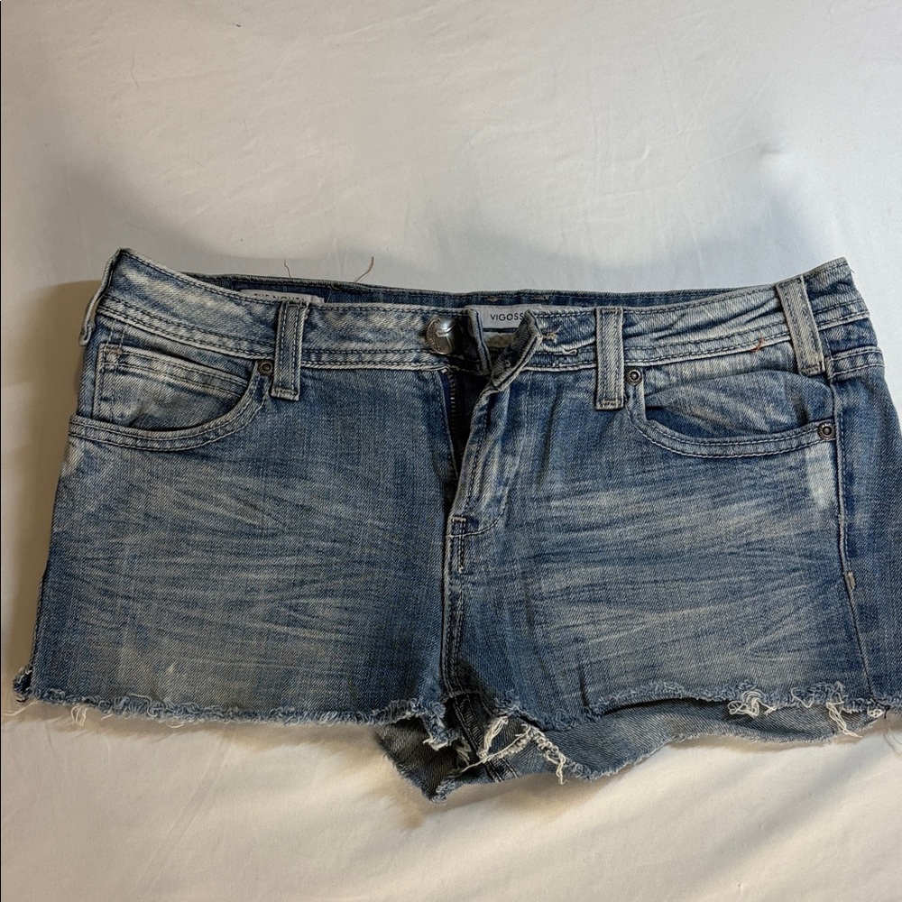 Vigoss Light Wash Frayed Hem Denim Shorts